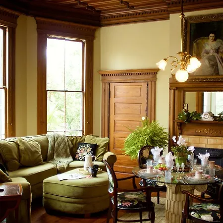 Rosemary Inn Bed & Breakfast-3